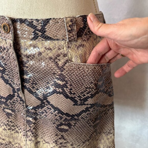 Just Cavalli Python Imprint Patent Mini Skirt Genuine Leather Sz42 US6 Authentic - Picture 3 of 15